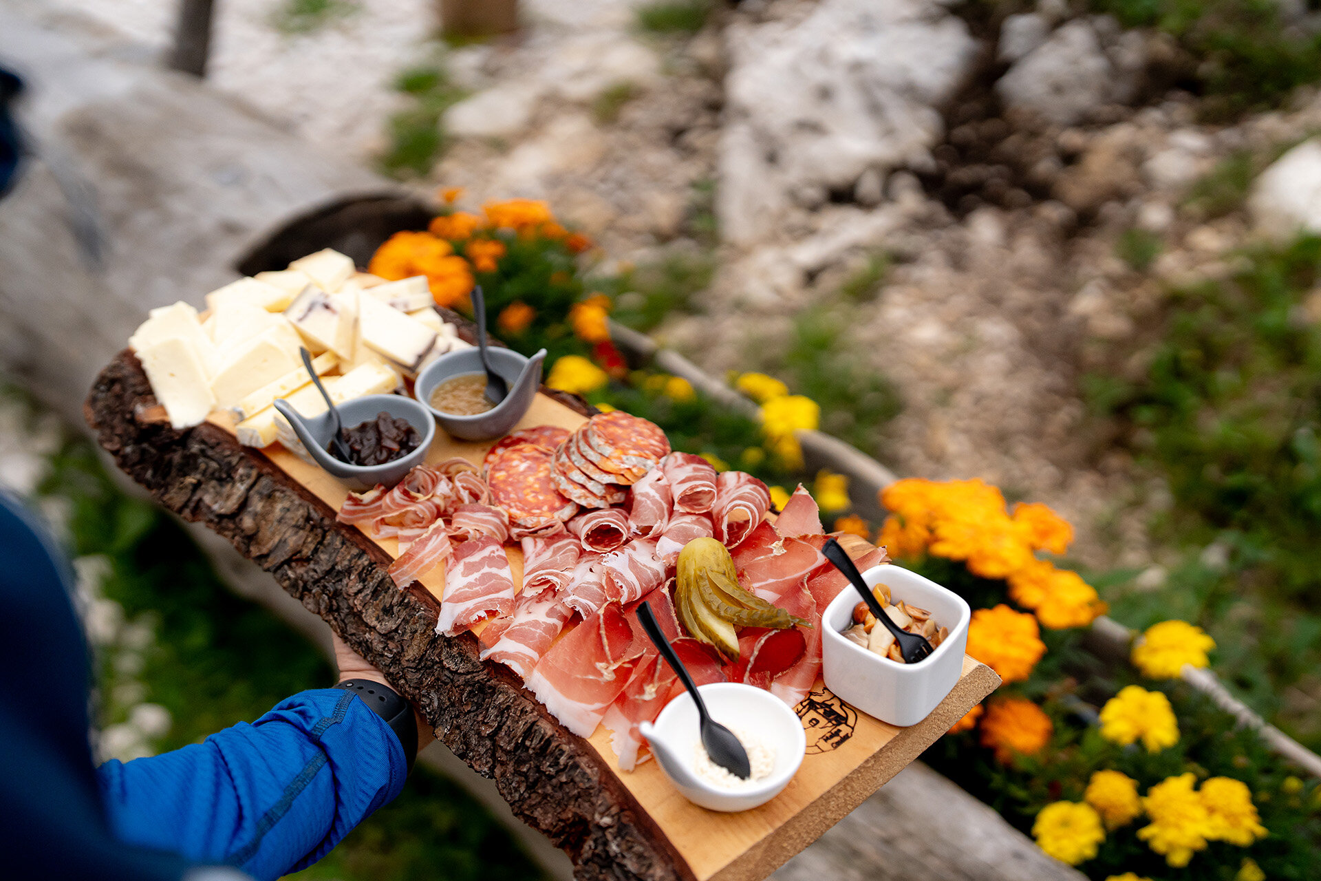 Tagliere con prodotti tipici della Val di Fassa | © Mattia Rizzi - Archivio Immagini ApT Val di Fassa